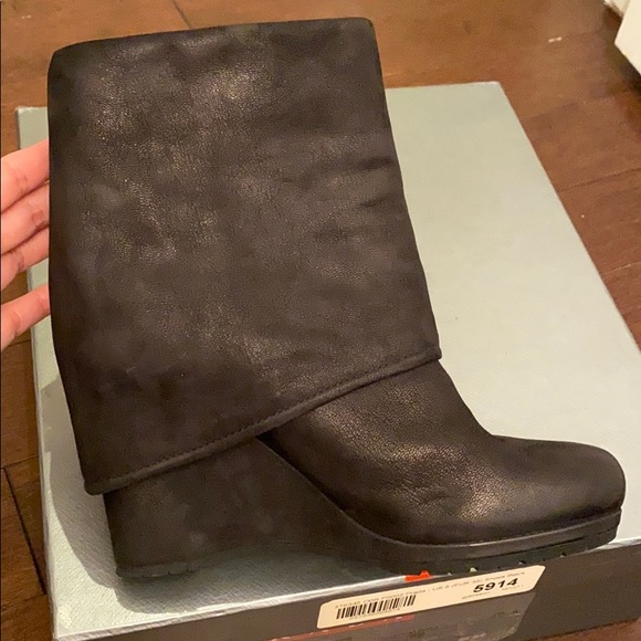 Prada wedge boots size 36.5 6.5 - Picture 4 of 8